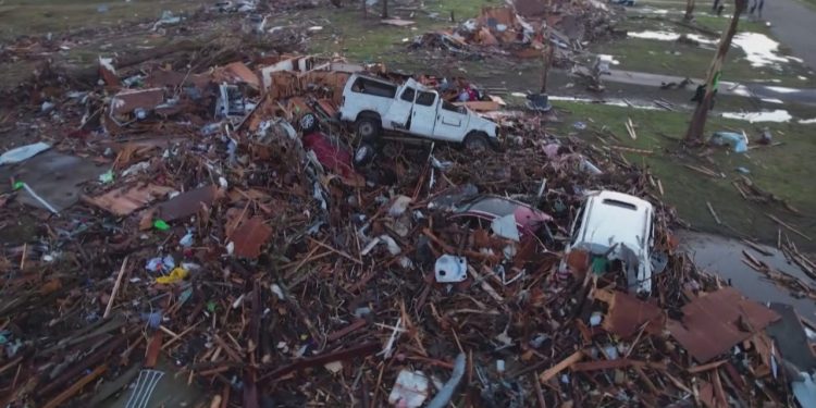 Tornadot godasin Amerikën, 4 persona të vdekur dhe dhjetra të plagosur