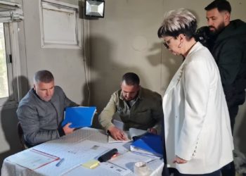 Voton kandidatja e pavarur për kryetare të Zveçanit