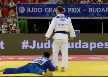 Akil Gjakova, fiton luftën e parë në Botëror