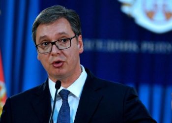 Vuçiq pas takimit me Lajçak: Jam i shqetësuar për situatën në veri, Kurti kërkon konflikt