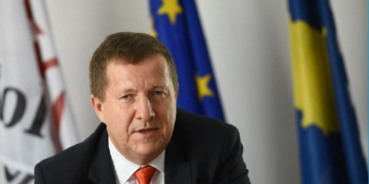 Szunyog: E shohim Kosovën si shtet të BE-së