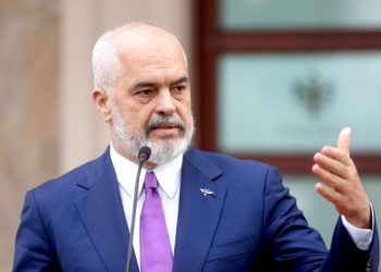 Rama: Sa më shumë zgjatet konflikti në veri aq më shumë lëndohet Kosova