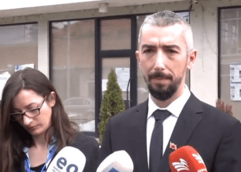 Mungoi në takimin e Hovenier, kryetari i Mitrovicës së Veriut nuk tregon arsyen