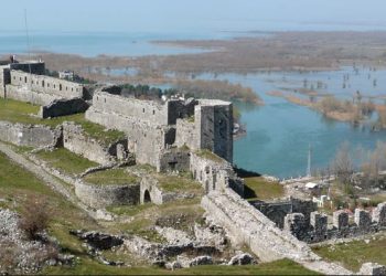 Rritet numri i vizitorëve në Kalanë e Shkodrës