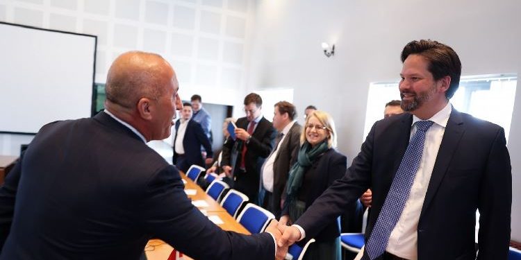 Haradinaj: Na duhet ende mbështetje në proceset integruese