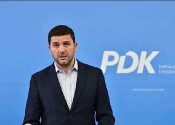 Krasniqi: E kuptoj zhgënjimin e të rinjve, largimi nuk është zgjidhja