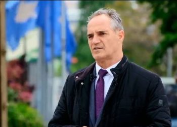 Hasani tregon raportet me Hashim Thaçin, Rexhep Selimin dhe Kadri Veseli