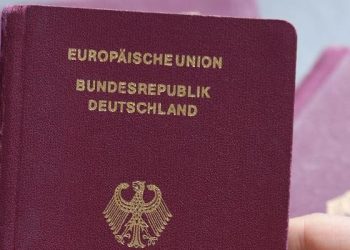 Gjermania lehtëson masat për marrjen e pasaportave