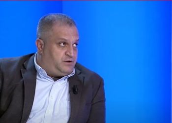 Ahmeti: Ndoshta Qeveria po mendon që me Vuçiqin nuk ka dialog
