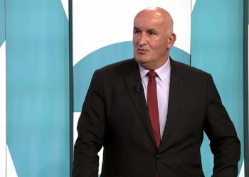 Haliti: Nuk e kam pas lehtë çështjen e ujit të pijes, për shkak kontratave që nënshkruhen