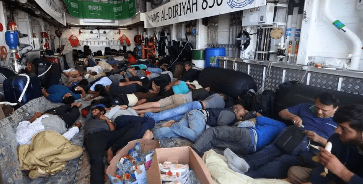 Kriza e Sudanit, kaos në port ndërsa mijëra njerëz nxitojnë të largohen