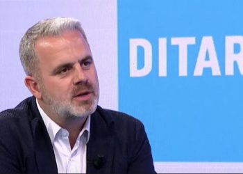 Azemi: Nuk e di se me çfarë logjike kanë punuar njerëzit në krye të KEK-ut