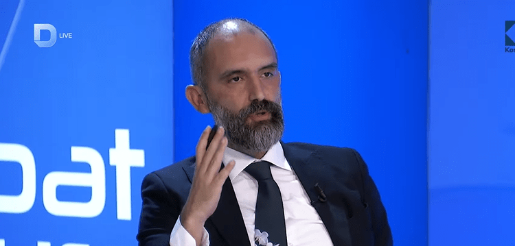 Tronditë Artan Abrashi: “Llune” ka rrahur shqiptarë që 10 vite, më keq se në vitet e 90-ta