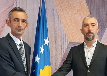 Atiq takohet me Pecin: Komunat tona do të bëhen të qytetarëve