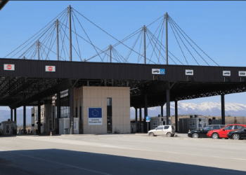 Ministria e Jashtme, qytetarëve: Mos udhëtoni nëpër Serbi!