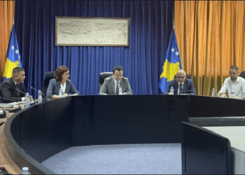 Qeveria ka ndarë 300 mijë euro për studentët e komunitetit ashkali