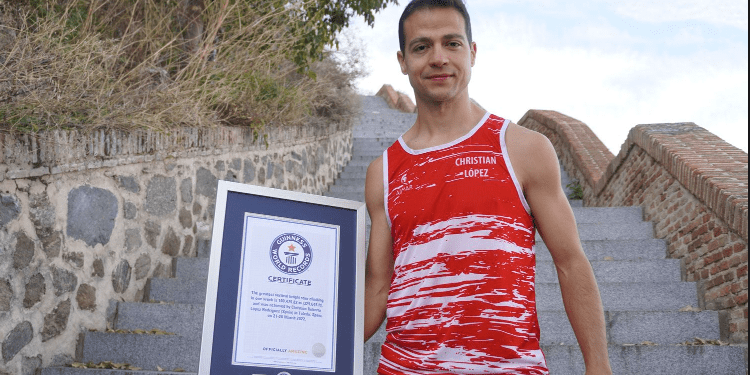 Ja çfarë bëri i riu nga Spanja që theu rekordin botëror të Librit Guinness