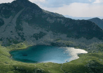 Lugina e Tropojës, oaza e mrekullive natyrore