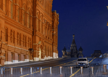 Mbyllet autostrada për në Moskë, shefi i Wagnerit akuzohet për nxitje të rebelimit ndaj Rusisë