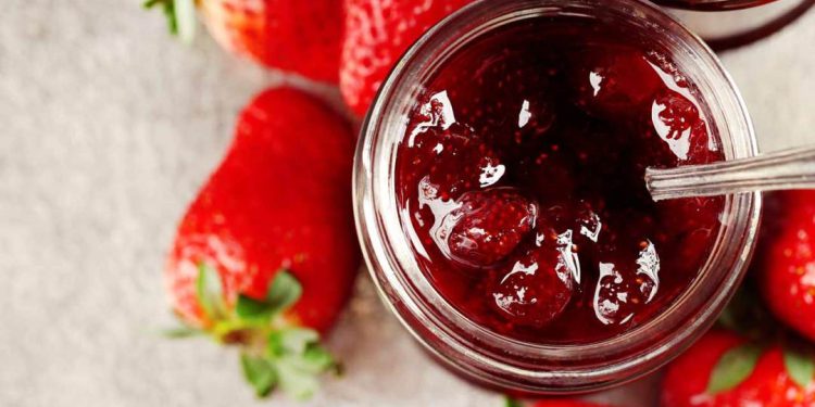 Reçel nga luleshtrydhet!