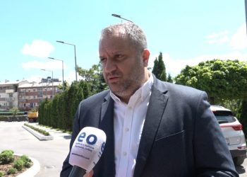 Ahmeti: Për kryeministrin Rama më e rëndësishme është Kosova se miqësia me Vuçiqin