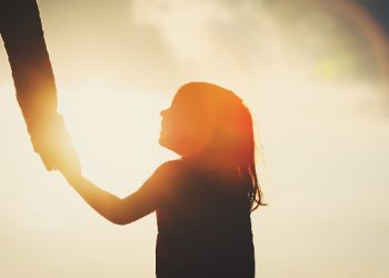 Prindërit dhe fëmijët, çfarë duhet të kemi parasysh?!