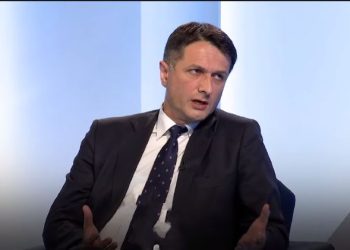 Murati nga Lëvizja për Bashkim: Zhvillimet në veri janë një loje politike Kurti-Vuçiq