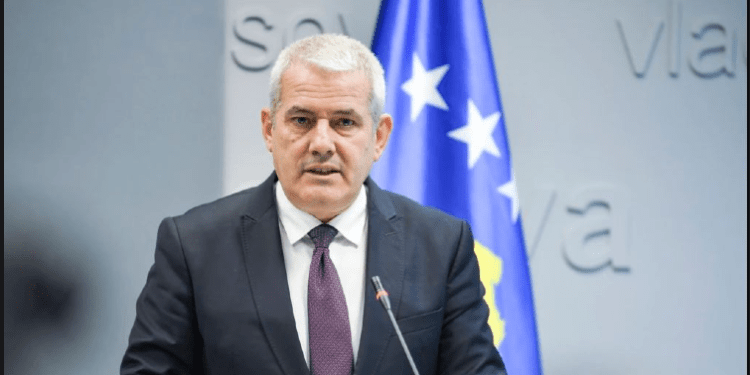 Sveçla publikon pamjet e rrëmbimit të 3 policëve, kjo është e vërteta!