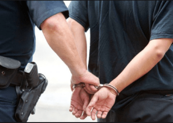 Arrestohet një serb si i dyshuar për krime lufte në Kosovë