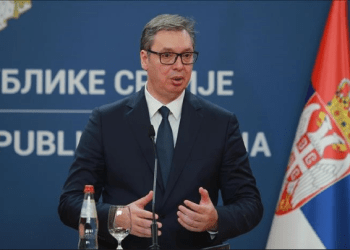 Në situatë të vështirë, Vuçiq duhet të zgjedhë mes Vulinit të sanksionuar e bashkëpunimit me SHBA-në