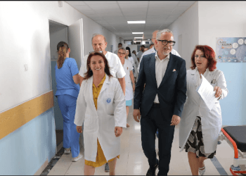 Shtohen kërkesat e qytetarëve për të marrë shërbime në Klinikën e Gastroenterologjisë