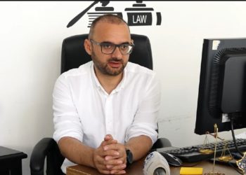 Avokati Jashari për kryetarin Hetemi: Nuk e dimë a është punë a është protestë