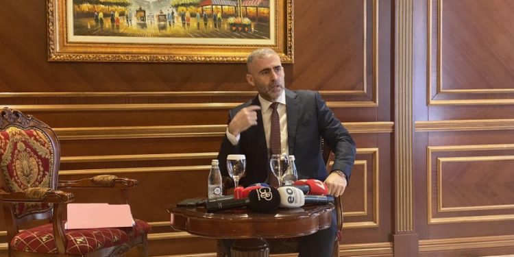 Avokati Berisha: Prokurori nuk kishte autorizim për të më arrestuar, ai ka manipuluar me prova