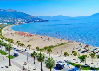 Në bregdetin shqiptarë fillojnë rritjet e larta të çmimeve