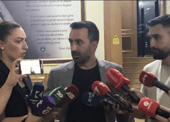 Basha për opozitën: Vuçiqi është në hall atje, këta këtu