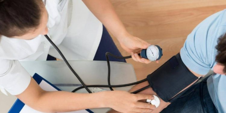 Nëse i’u shfaqen këto simptoma, atëherë keni hipotension