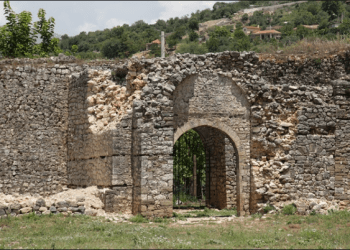 Ali Pashë Tepelena urdhëroi ndërtimin e kësaj kalaje e cila sot vizitohet nga shumë turistë
