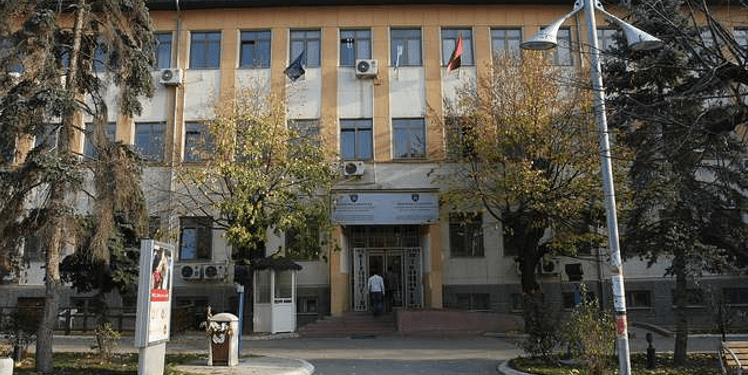 Mustafa-Pllana: Ministri Peci e ka liruar nga detyra Muzliukajn