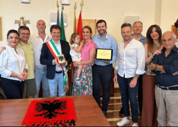 Vogëlushja shqiptare 2 vjeçare shpallet ambasadore në Itali, kjo është arsyeja