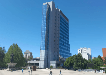 Çfarë “skenari” po përgatitë opozita për rrëzimin e Qeverisë Kurti?