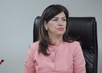 Daka: Për t’u shpallur zgjedhjet në veri kryetarët duhet të japin dorëheqje, ose duhet të shkarkohen