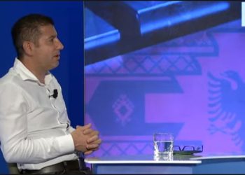 Analisti: Raportet Kosovë-Shqipëri asnjëherë nuk kanë qenë më përqarëse