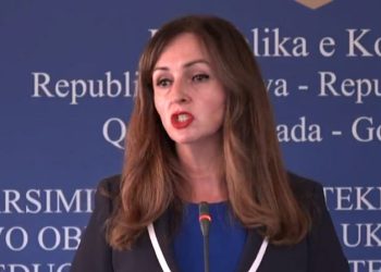 Nagavci: Paratë ua transeforon ministria prindërve, vetë t’i blejnë librat për fëmijët