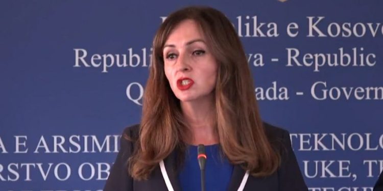 Nagavci: Paratë ua transeforon ministria prindërve, vetë t’i blejnë librat për fëmijët