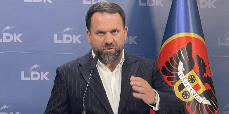 Vjedhja e rezervave shtetërore, Rukiqi: Pjesë e mozaikut të sistemit kriminal i vendosur nga Vetëvendosje