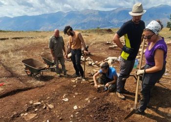 Në Gjirokastër, fillon ekspedita arkeologjike në Antigone