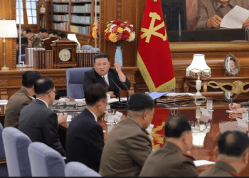 Lideri verikorean ka shkarkuar shefin e shtabit të përgjithshëm të ushtrisë dhe rrit “përgatitjet për luftë”