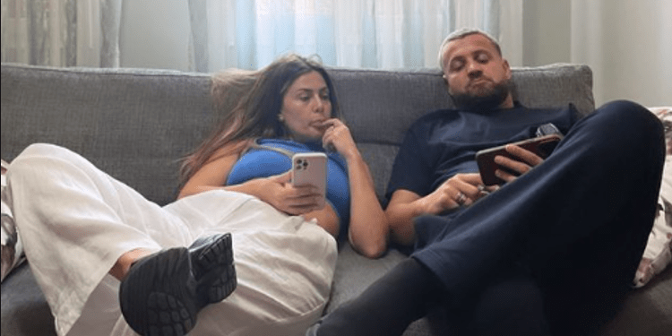 Olta i përgjigjet ndjekësit të saj në lidhje për miqësinë me Luizin