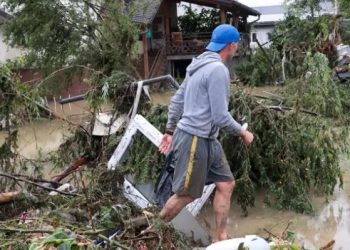 Sllovenia goditet nga përmbytjet, NATO dërgon ndihma
