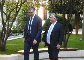 Vuçiq e Orban takohen, flasin për Kosovën